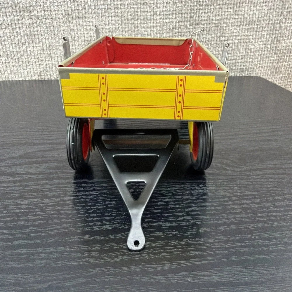ZETOR Tin Windup Farm Tractor and trailer Kovap Czech Republic NO KEY‎ AS IS
